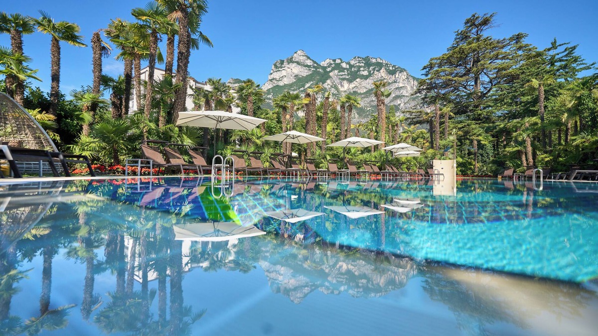 Riva del Garda Hotel | Parc Hotel Flora
