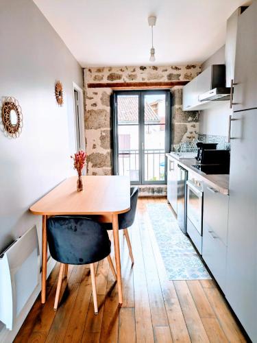 Nerac Apartment | Parenthèse au jardin du Roy