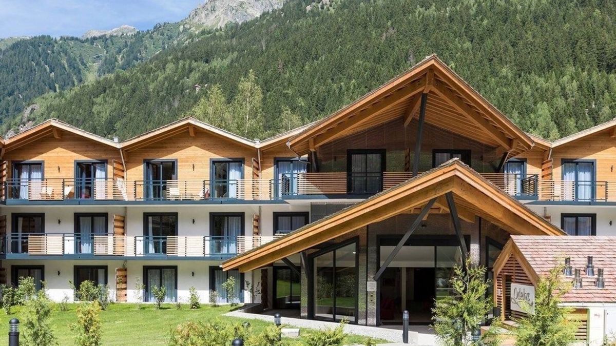Les Tines Condo | Parfait pour vos prochaines Vacances | 2 Piscines