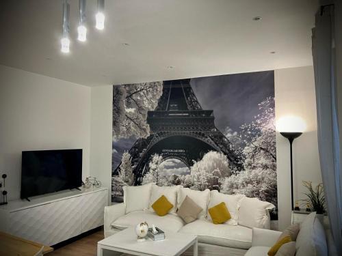 Le Raincy Apartment | PARIS CITY-Le Raincy - Facing station - 4 to 8 Pers