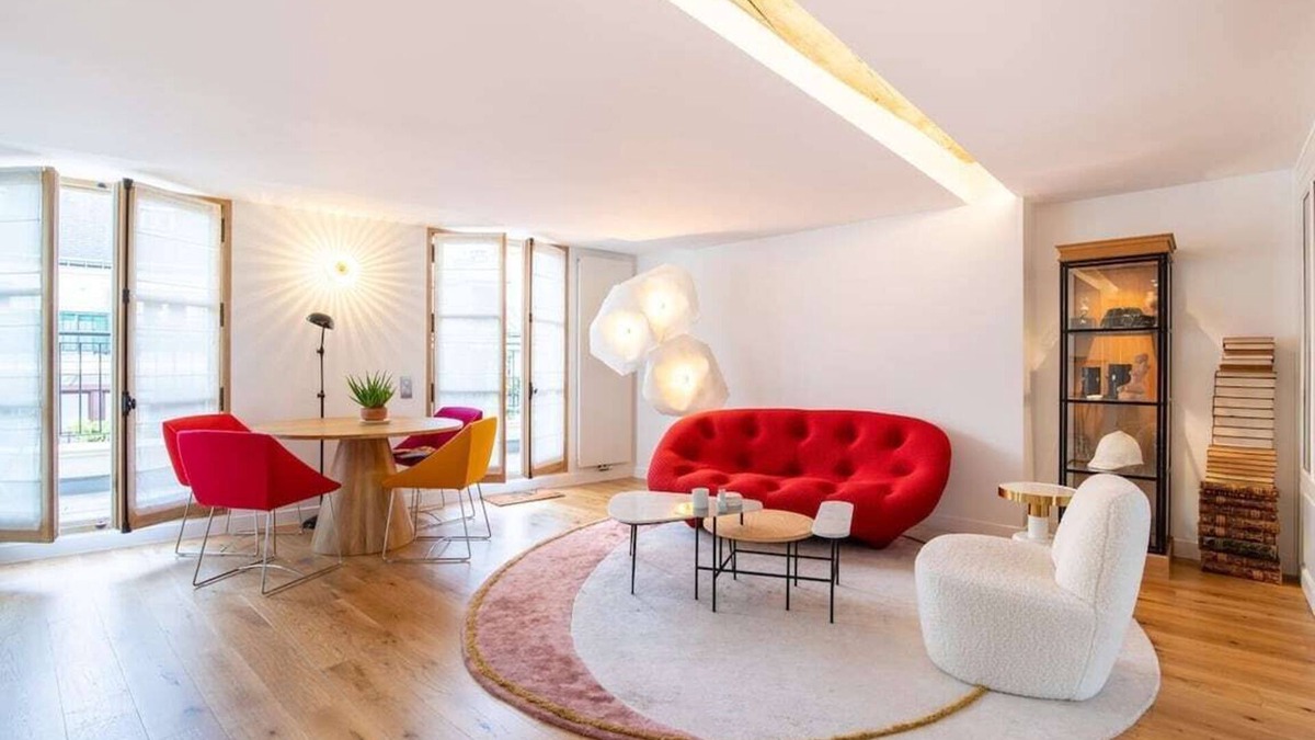 Vivienne Apartment | Paris Louvre & Bourse with View