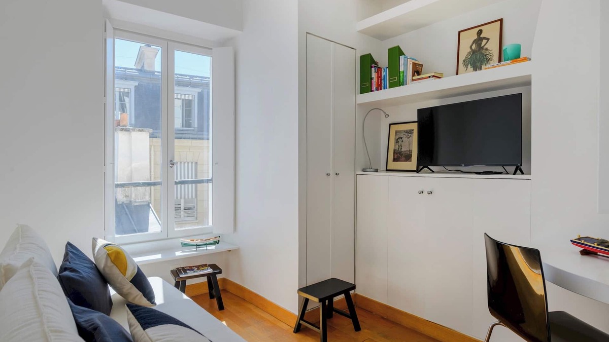 Quartier des Invalides Apartment | Paris St Germain Central residence