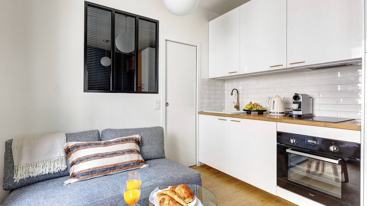 Enfants-Rouges Apartment | Paris Studio Le Marais Charm