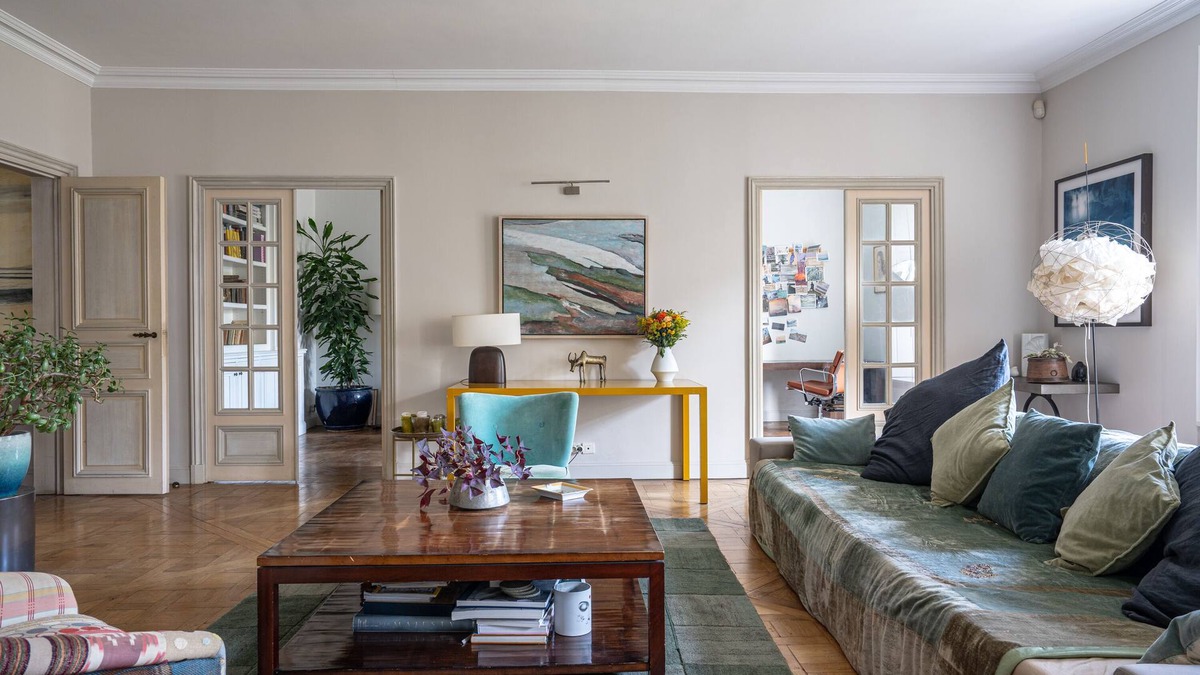 6th Arrondissement Apartment | Parisian Elegance: 4BR, 4.5BATH Chic Apartment