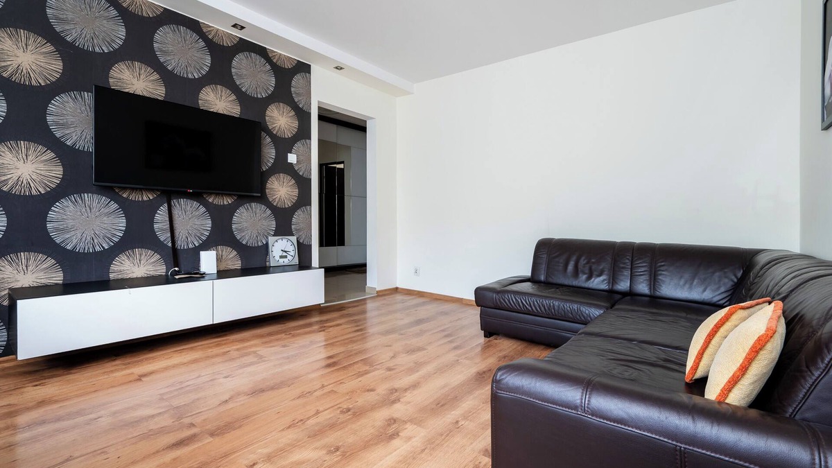Lodz Apartment | Park Źródliska Spacious Apartment
