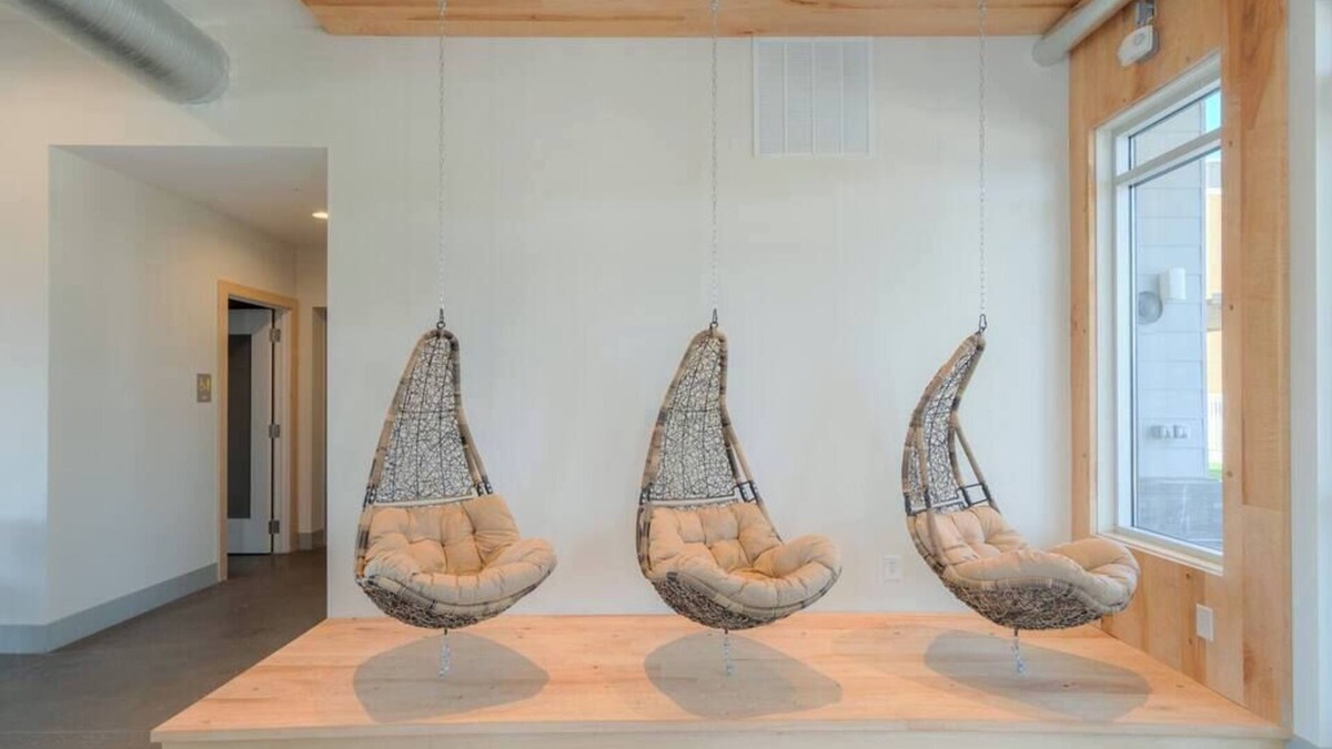 Kabrich Crescent Apartment | Park 37 condo - 312, Stylish Condo #312 in the Sought-After Park 37 Community