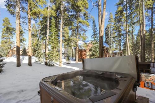 Peak 8 House | Park Forest Estates
