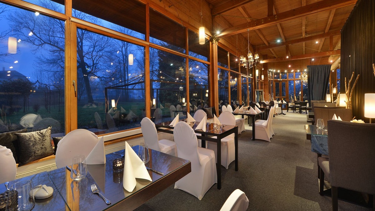 Novy Bor Hotel | Parkhotel Morris Nový Bor
