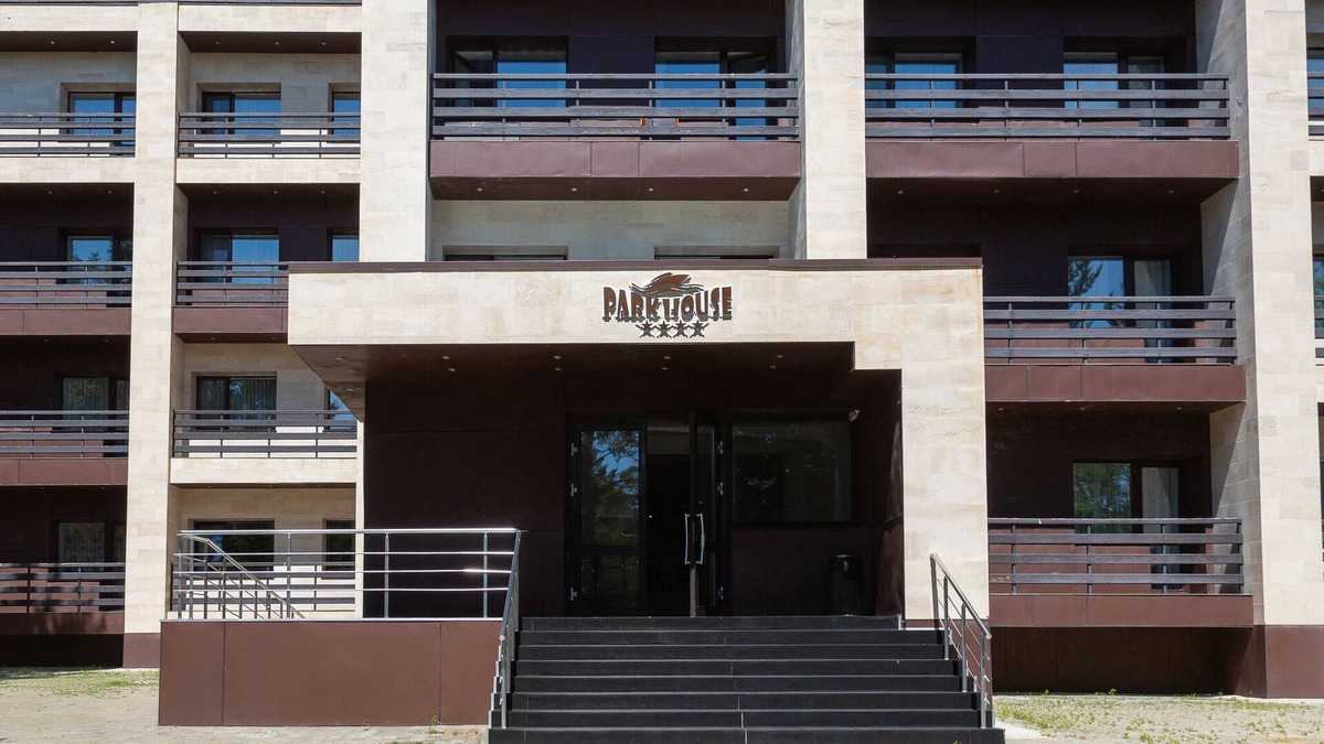Schuchinsk Hotel | Parkhouse Kokshetau