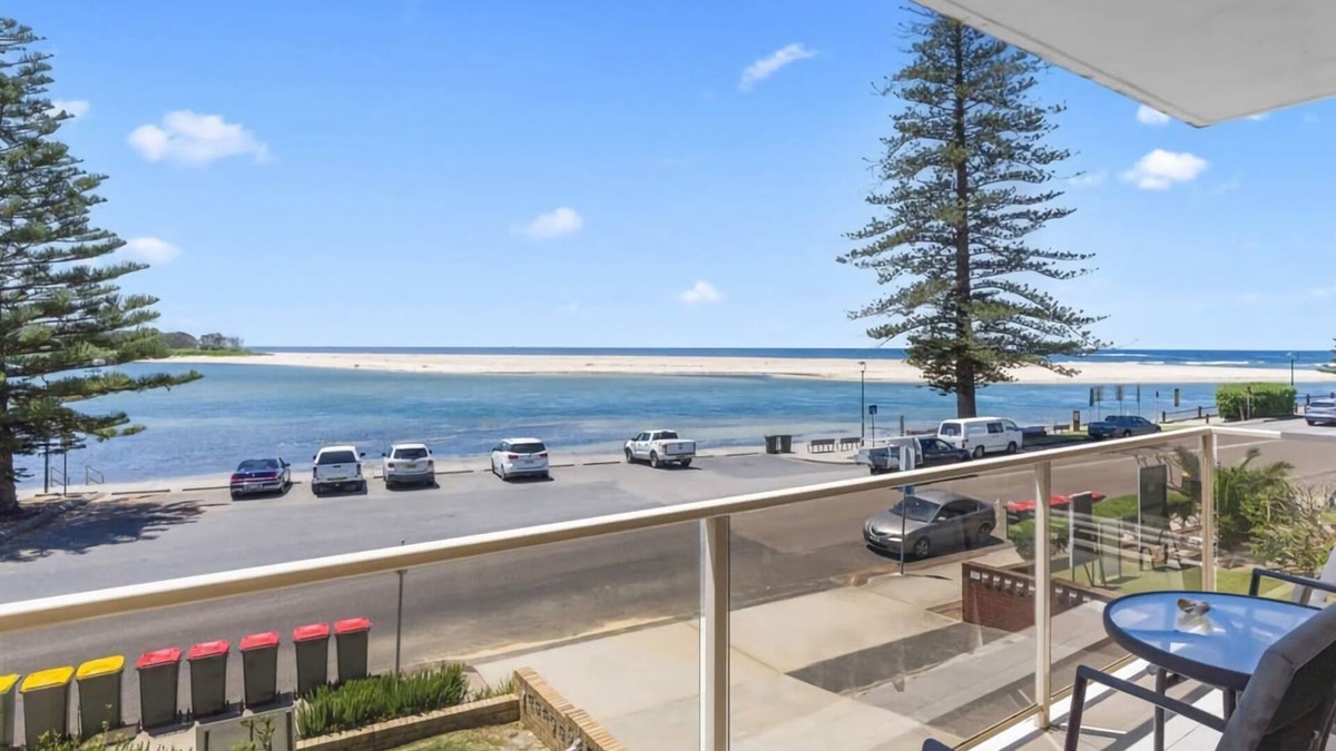 The Entrance Apartment | Parklea Sun Seabreeze The Entrance Sleeps 4