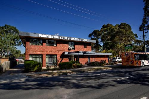 Kingsbury Hotel | Parkside Inn Motel