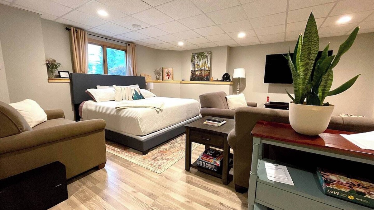 New Holstein Apartment | Parkside Retreat - | Minutes from Elkhart & Road America - A relaxing getaway close to it all