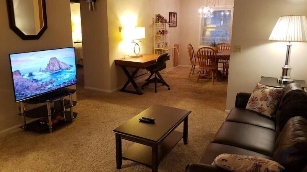 Stockton Apartment | Parkview 2 Bedroom Condo