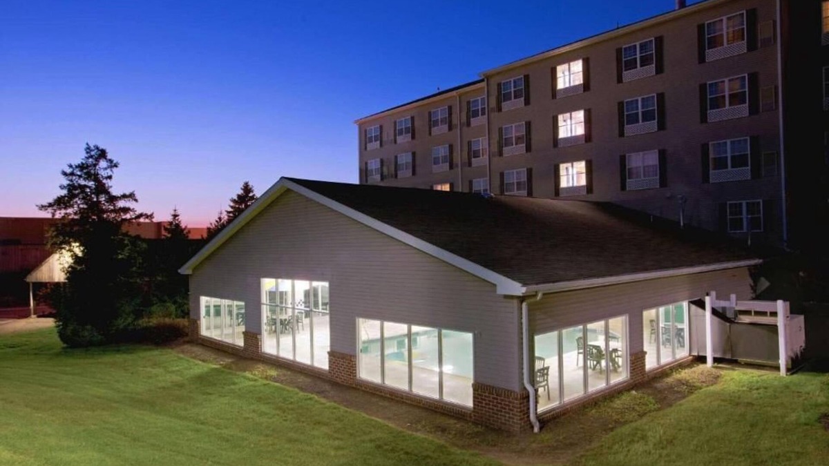 Witmer Hotel | Parkview Inn & Suites Lancaster