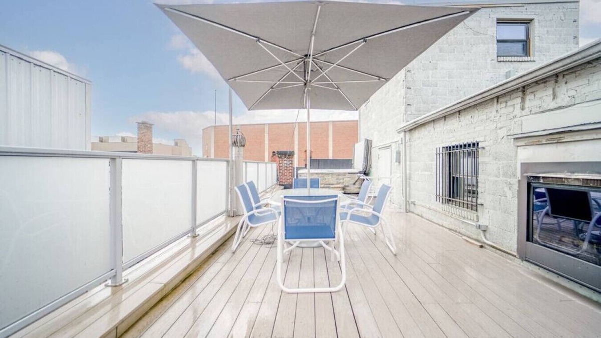 Binghamton Apartment | Parlor City Estate: Luxury Loft W/ Hot Tub & Gym