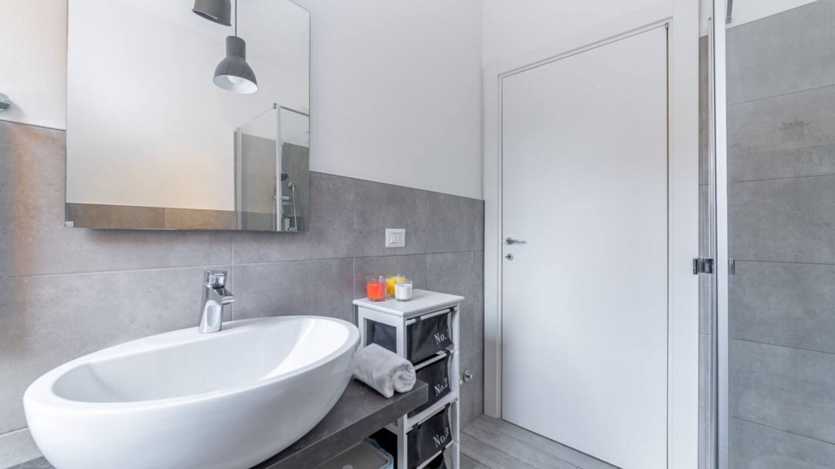San Leonardo Apartment | Parma Residential Apartment with balcony