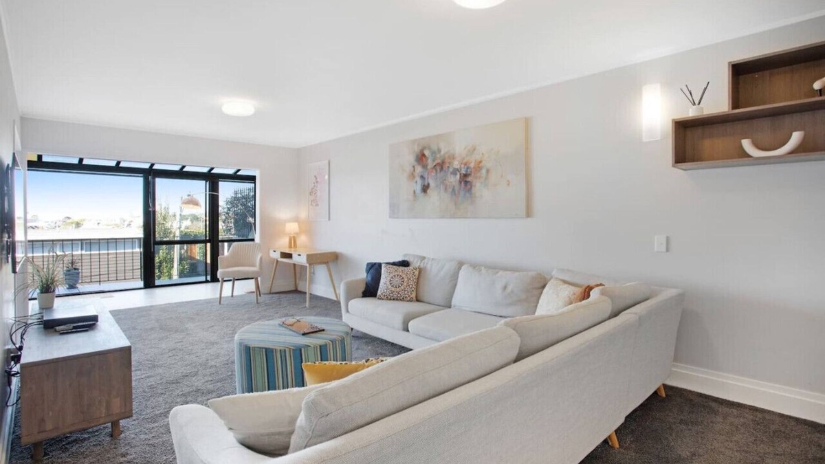 Parnell Apartment | Parnell Vista 2BR Apartment with Seaview