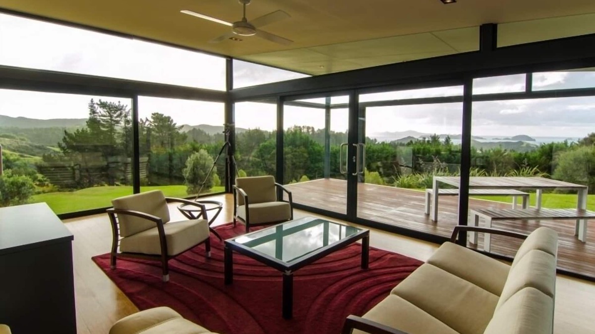 Russell Villa | Paroa Retreat - Supreme House of The Year 2008