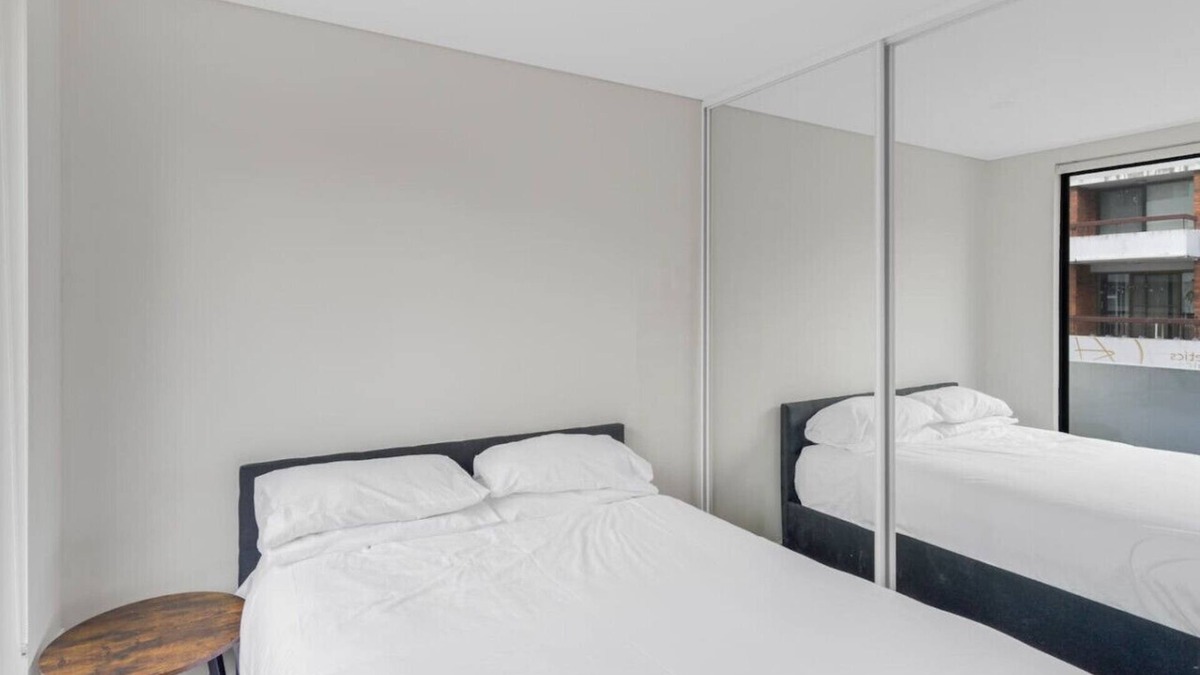 Parramatta Apartment | Parramatta Gem 2BR 2BA with Private Outdoor Space