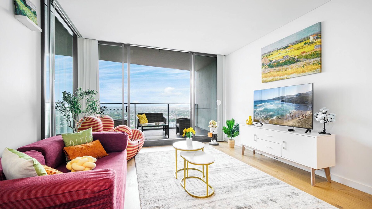 Parramatta Apartment | Parramatta Luxury 2-bedroom apartment Near Shopping Center Train Station