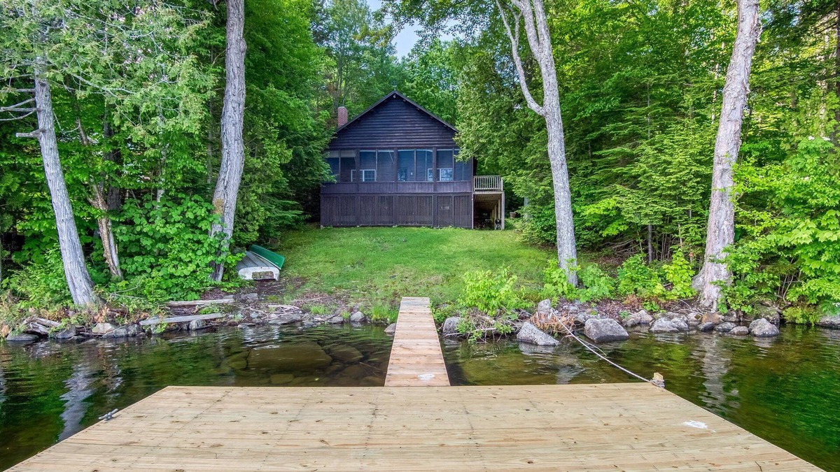 Rangeley House | Parris - Beautiful private spot on Rangeley Lake!