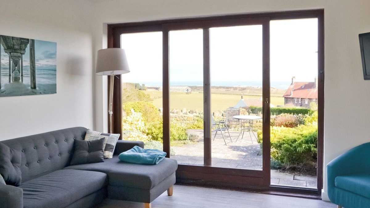 Embleton Cottage | Part of a small terrace of bungalows with uninterrupted views towards the sea.