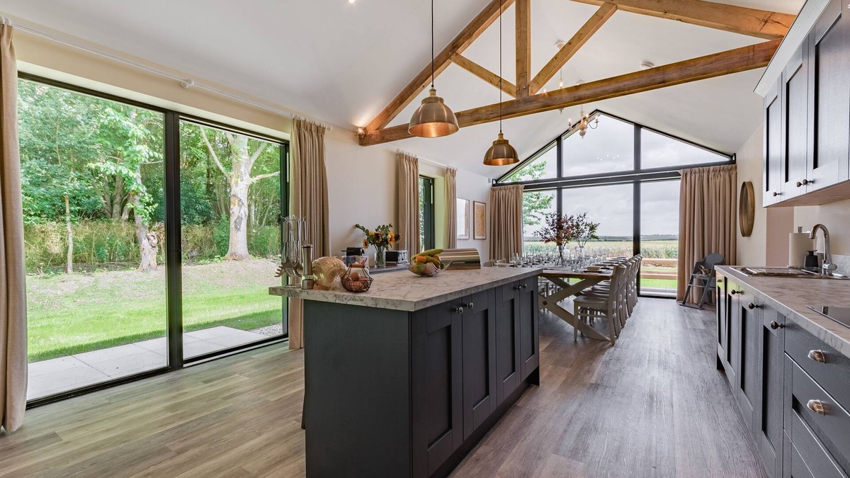 East Ilsley Cottage | Partridge - sleeps 12 guests in 6 bedrooms