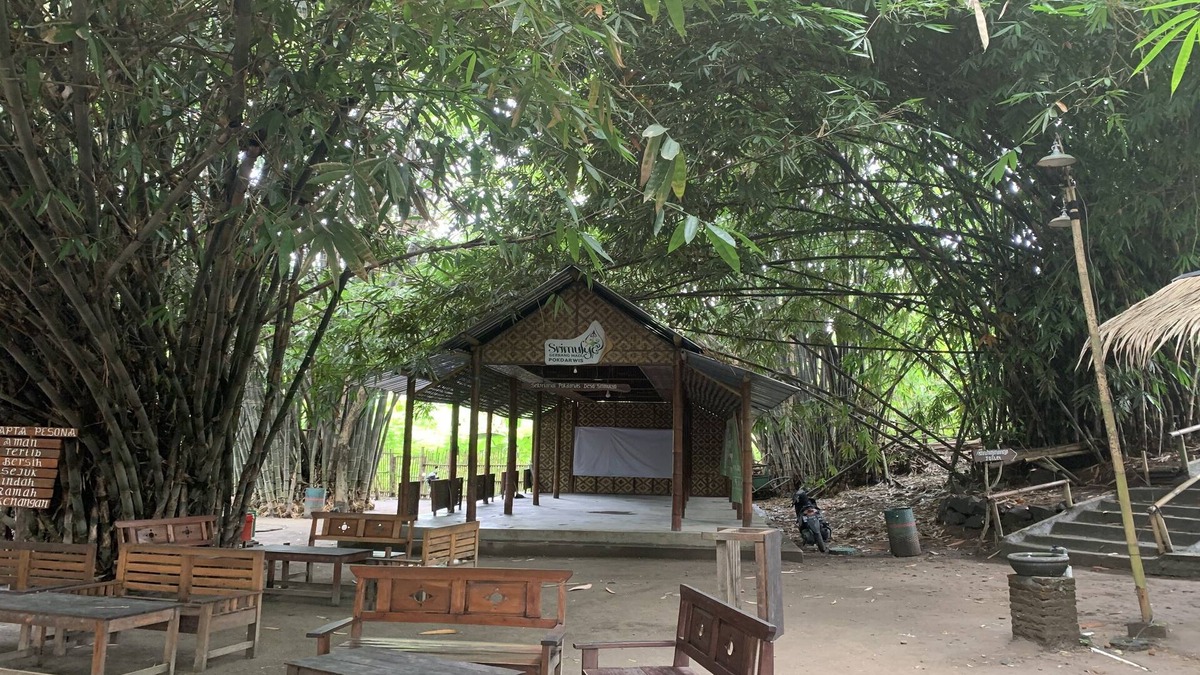 Srimulyo Bed & Breakfast | Pasar Kebon Empring Camping Ground