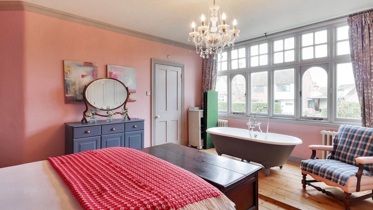 Cranbrook House | Pass the Keys | Beautifully renovated town house in market town