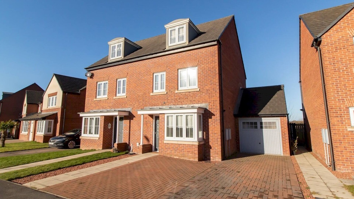Coxhoe House | Pass the Keys | Charming 4-Bedroom Home in the Heart of Coxhoe