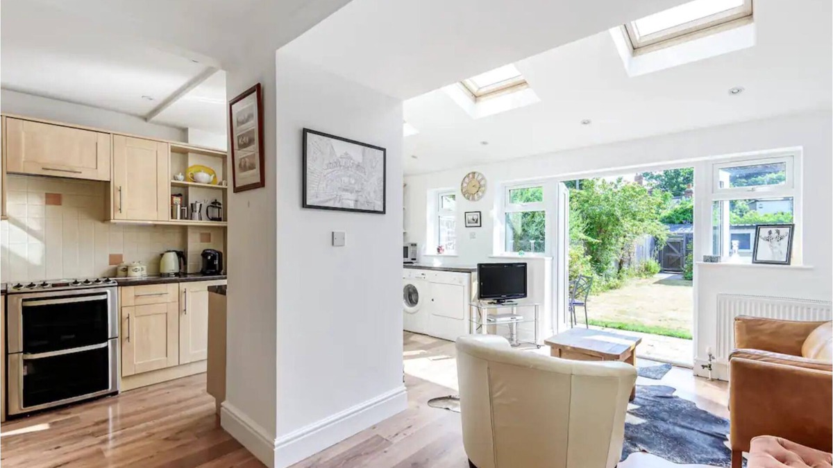Iffley House | Pass the Keys | Lovely 3 Bedroom Garden Home in Oxford