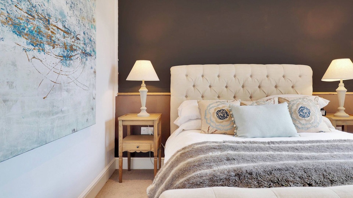 Cowden House | Pass the Keys | Lovely Countryside Barn Conversion Cottage