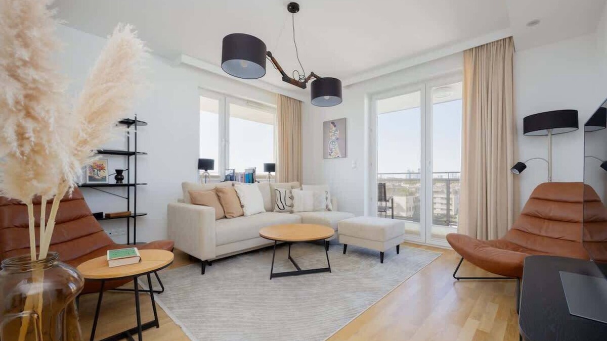 Warsaw Apartment | Passage 2 | Apartment with Balcony | Wi-Fi