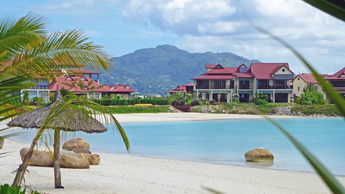 Mahe Island Condo | Passion, Eden Island: Private stair to the beach, quiet and peaceful, 2-4 guests