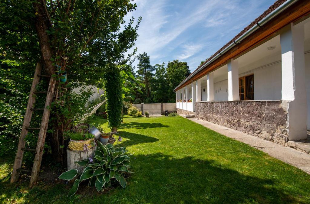Nagyborzsony House | Patakház Nagybörzsöny