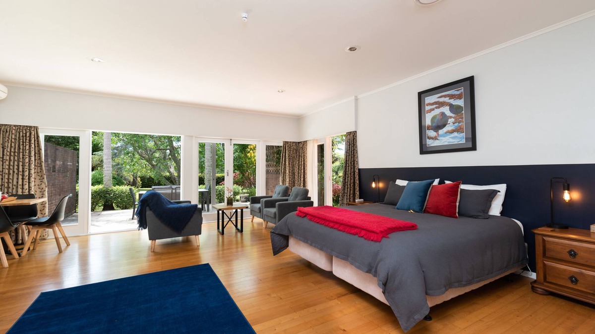 Kerikeri Cabin | Pateke Lodge