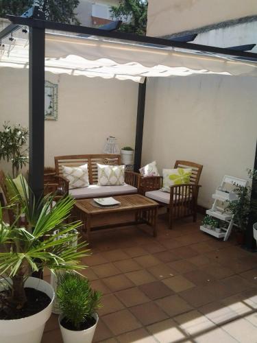 Zamora Apartment | Patio