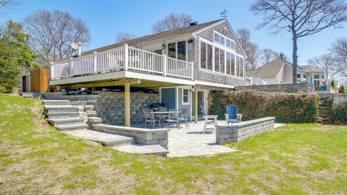 Mashpee Apartment | Patio + Pond View: Serene Cape Cod Escape
