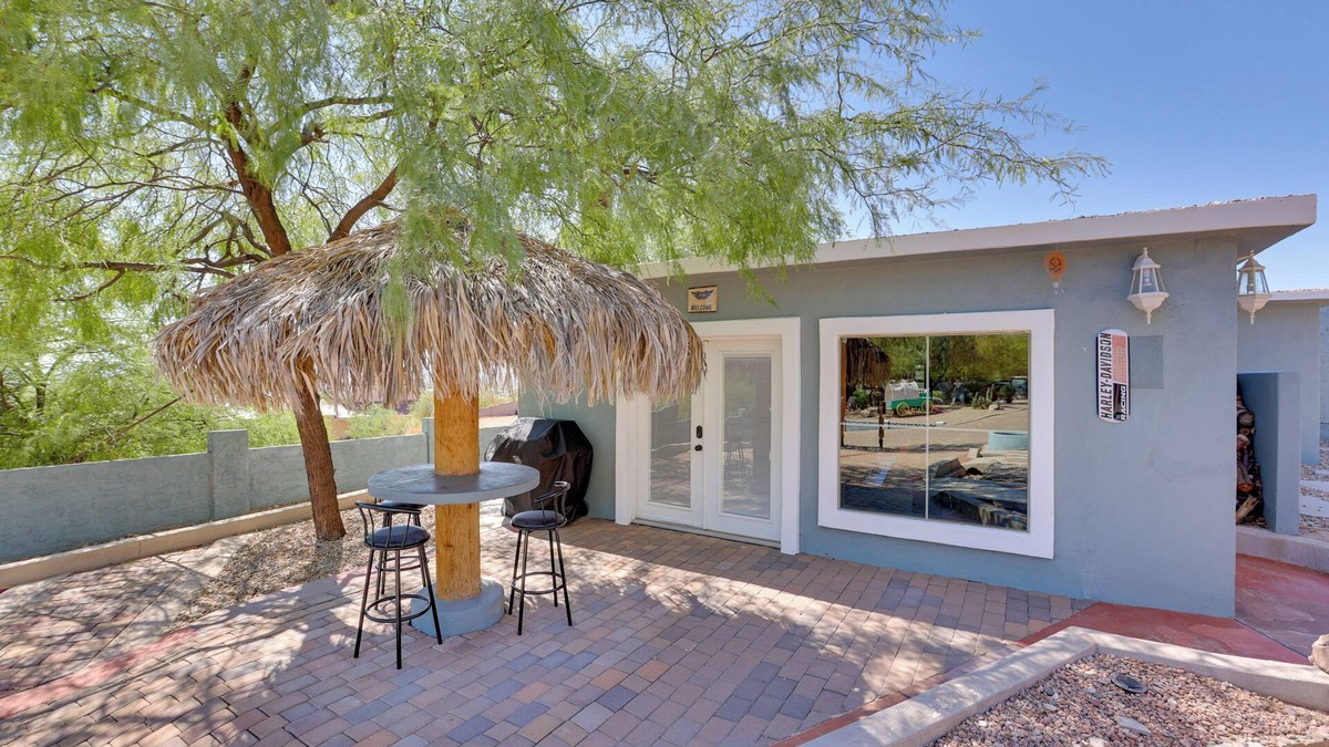 Apache Junction House | Patio w/Desert Views: Apache Junction Abode