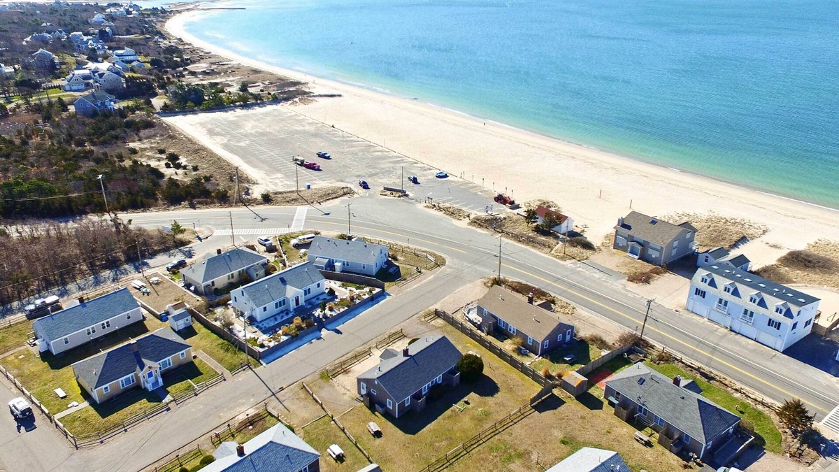 West Hyannisport Cottage | Patio & Walk to Craigville Beach: Cape Cod Retreat