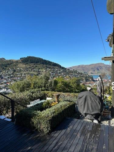 Lyttelton Apartment | Paton Place Harbour Hillviews