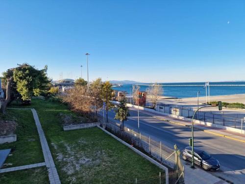 Zavlani Apartment | Patras Blue Sea and Sky Deluxe Apartment