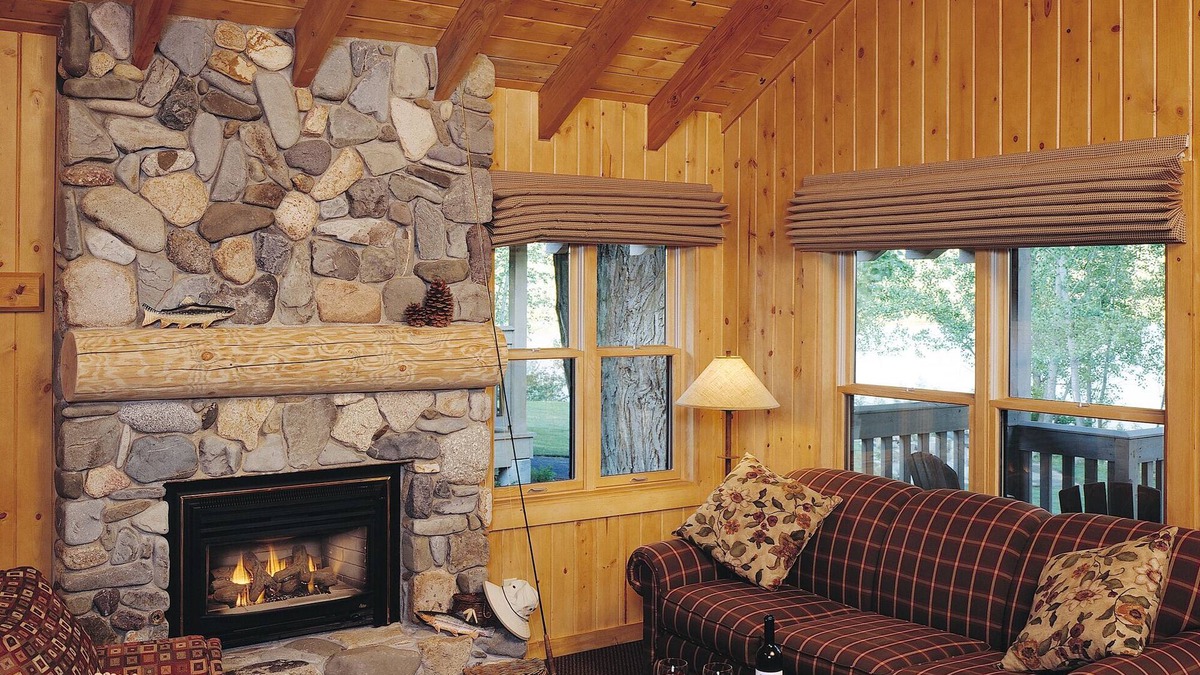 Winthrop House | Patterson Lake Cabin - 1 Queen/1 Queen Murphy/1 Twin