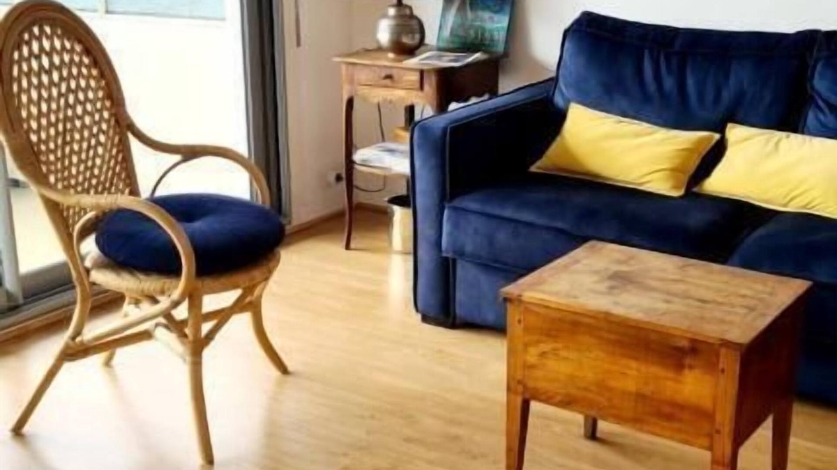 Proce Apartment | Pause Chézine - Terrace near park and river