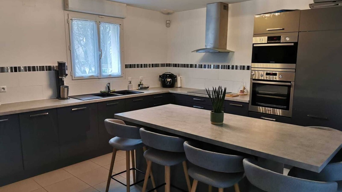 Neuilly-sur-Marne House | Pavillon Neuilly sur Marne Proche Disneyland et Sites Jeux Olympiques
