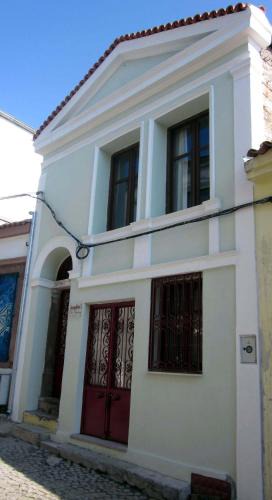 Ayvalik City Center House | Paydos Tatil Evi