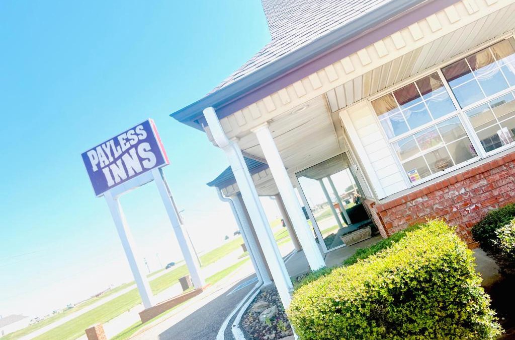 Kingfisher Hotel | PAYLESS INN