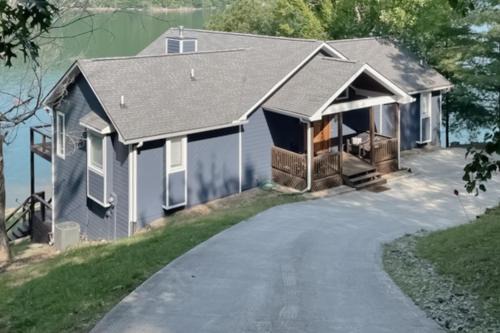La Follette House | Payton's Place