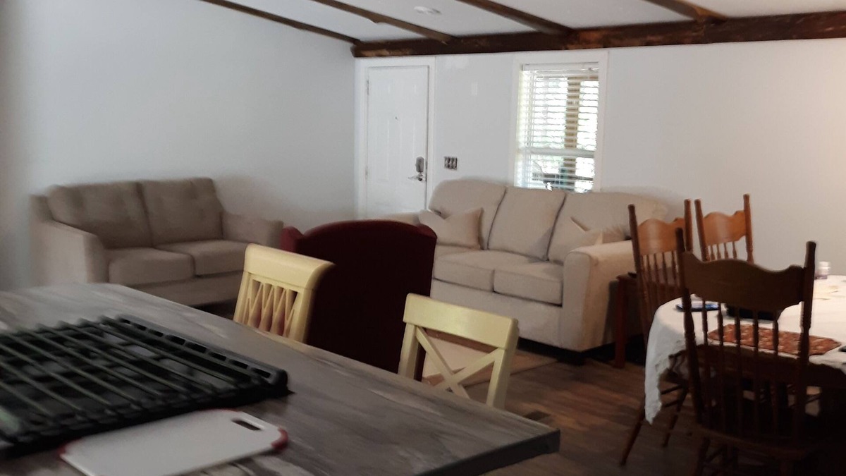 Willard House | Peace and quite on Black River