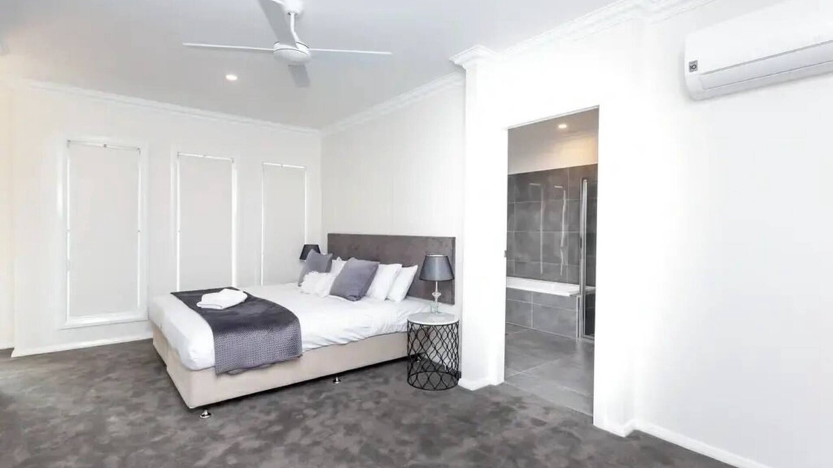 Wagga Wagga Apartment | Peace and tranquility in the heart of the CBD!